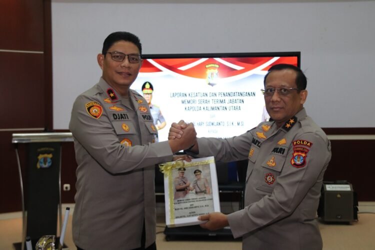 Paparan Lapsat dan Memori Sertijab Tandai Awal Penugasan Kapolda Kaltara
