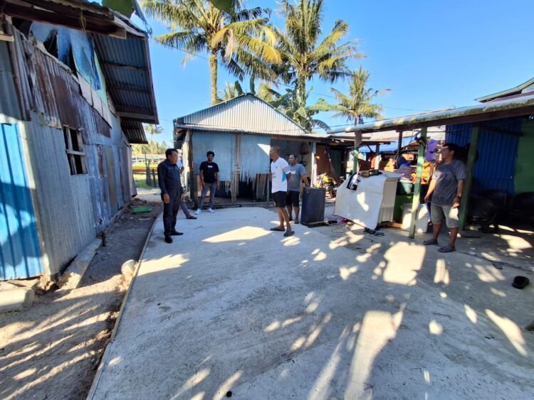 Pastikan proyek pembangunan jalan lingkungan telah selesai 100 persen, Anggota Komisi III Kunker