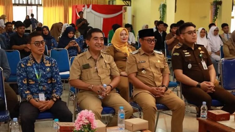 Kompetisi Debat Demokrasi Wadah Penting untuk menumbuhkan Generasi Muda