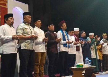 Ribuan Jamaah Hadiri Tabligh Akbar TIDAR Kaltara, UAS Doakan Masyarakat Tarakan Dijauhkan dari Perbuatan Zina