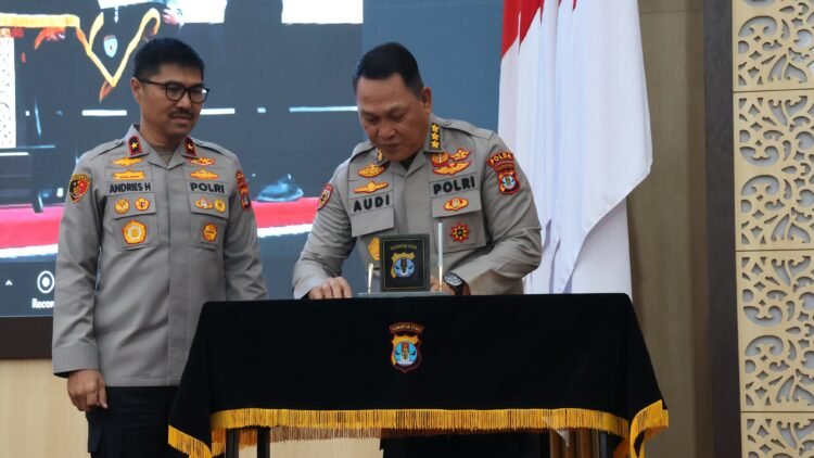 Wakapolda Pimpin Taklimat Akhir Audit Kinerja Itwasda Polda Kaltara Tahap II Tahun 2025