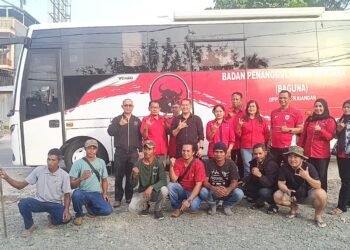 Relawan Baguna dan Dua Bus Klinik Kesehatan di Lepas PDIP Tarakan untuk Bantuan Bencana di Sumatera 