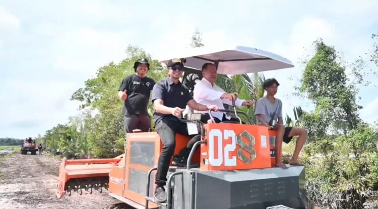 Tinjau Progres Fisik, Komisi II DPRD Kaltara Laksanakan Monitoring Lahan Percetakan Sawah Kementan 