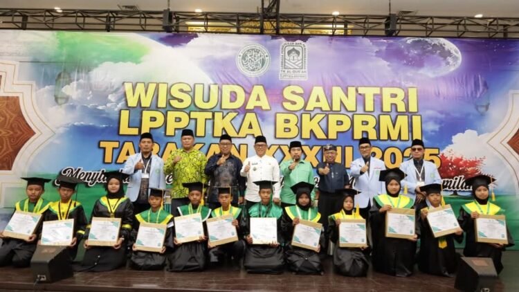 LPPTKA BKPRMI Wisuda Ratusan Santri, Pemkot Komitmen Dukung Penuh Pembangunan Generasi Muda Religius