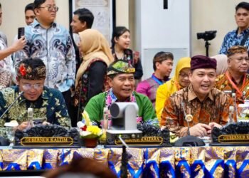 Gubernur Hadiri Entry Meeting Pemeriksaan LKPD 2025, Tegaskan Komitmen Transparansi 