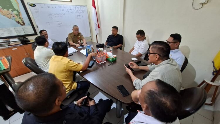 Dapot Sinaga Minta Dinas PUPR Mencari Formula agar Pengerjaan Proyek Kebutuhan Dasar Masyarakat Dilakukan lebih Awal