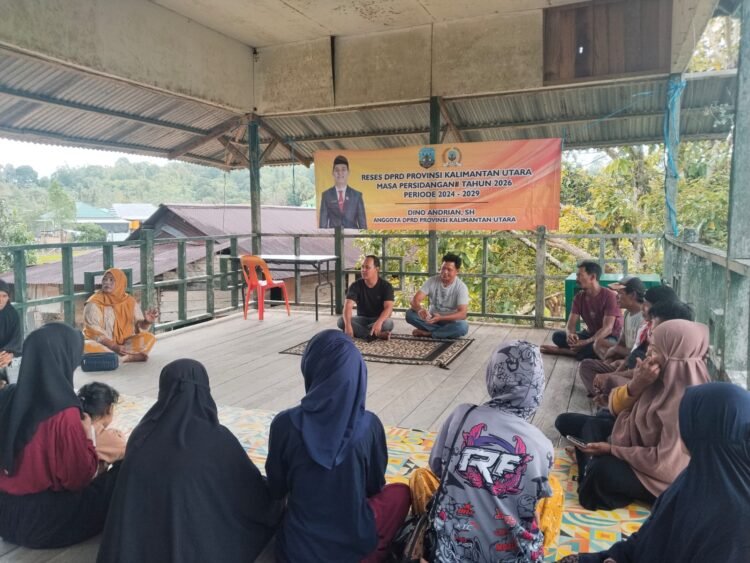 Warga Keluhkan Perbaikan Jalan dan Bantuan Alat Pertanian, Dino Andrian Komitmen Perjuangkan 
