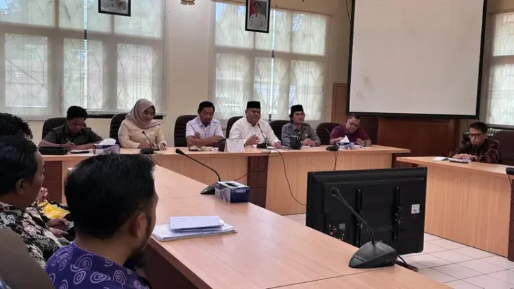 RDP Rencana Pelebaran Jalan Samping Bank BRI, Skema Pinjam Pakai Lahan menjadi salah Satu Solusi