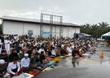 Jamaah Muhammadiyah Tarakan Khusyuk Gelar Sholat Idul Fitri 1447 H di Tengah Guyuran Hujan