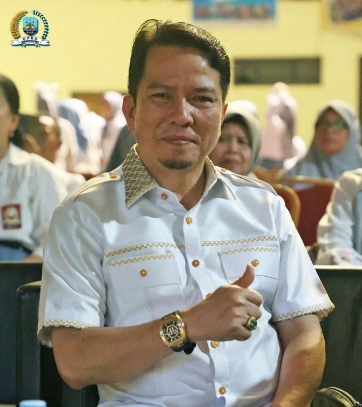 Achmad Djufrie Angkat Bicara, Bantah Ikut Intervensi dalam kasus dugaan ijazah palsu Lausa Laida