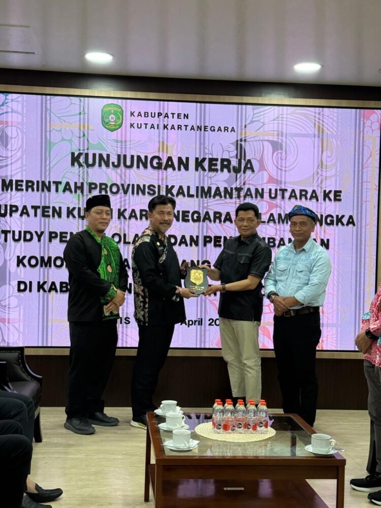 DPRD–Pemprov Kaltara Studi Pengelolaan Kratom ke Kukar, Dorong Peningkatan PAD dan Kesejahteraan Petani