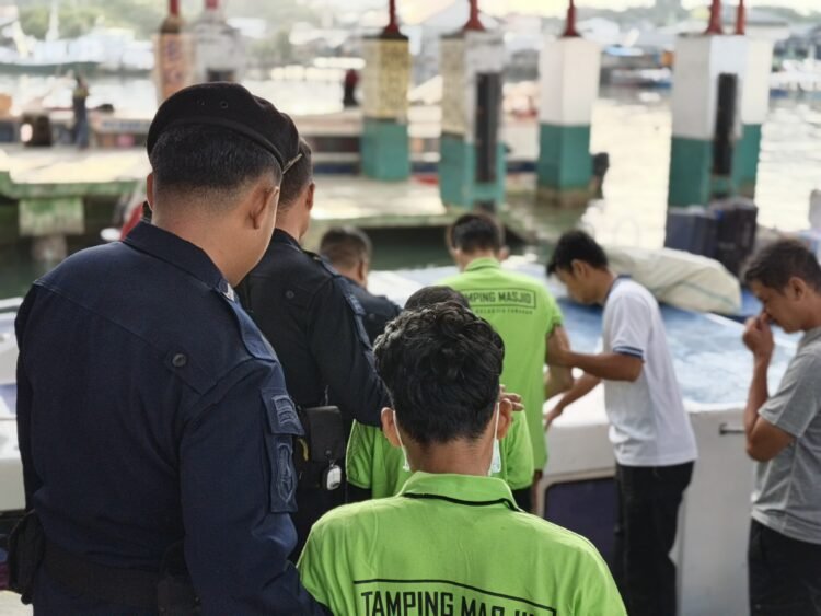 Perkuat Kualitas Keamanan dan Pembinaan, Lapas Tarakan Lakukan Pemindahan Warga Binaan ke Lapas Lainnya