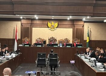 Skakmat Rocky Gerung, Jaksa Ungkap Nadiem Sengaja ‘Tutup Telinga’ ke Dirjen demi “Gol-kan” ChromeOS