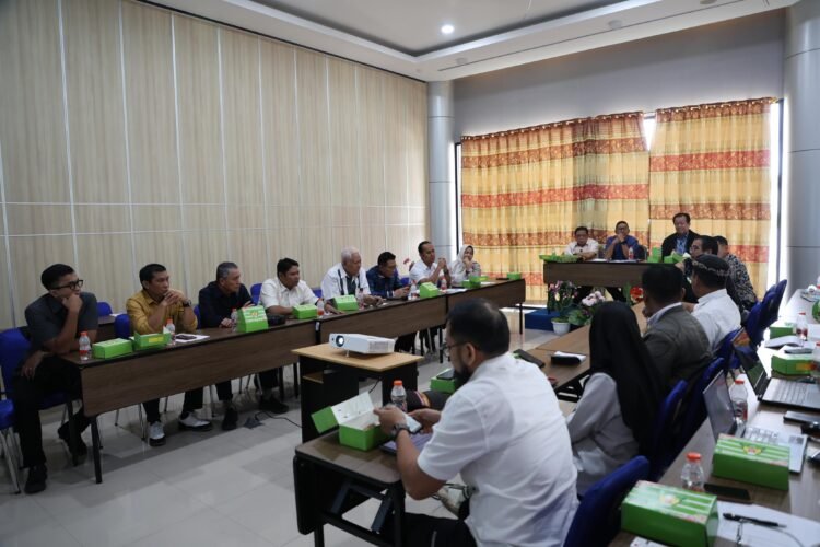 Pansus RTRW lakukan Penyamaan Persepsi Subtansi bersama Pemprov dan Pemkab Bulungan