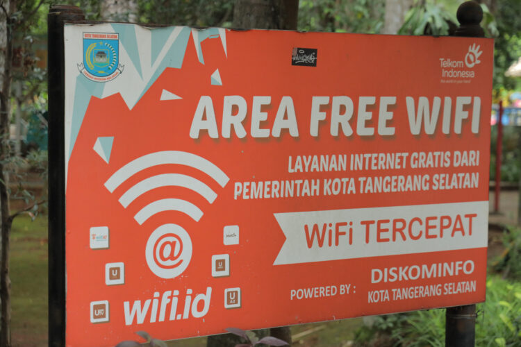 Akselerasi Ekonomi Digital, Tangsel Perluas 5.000 Titik Wi-Fi Gratis Berbasis Rumah Ibadah