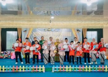 Hadiri Perpisahan Siswa SDN 013 Tana Tidung, Bupati Apresiasi Siswa yang Menyelesaikan Pendidikan Dasar