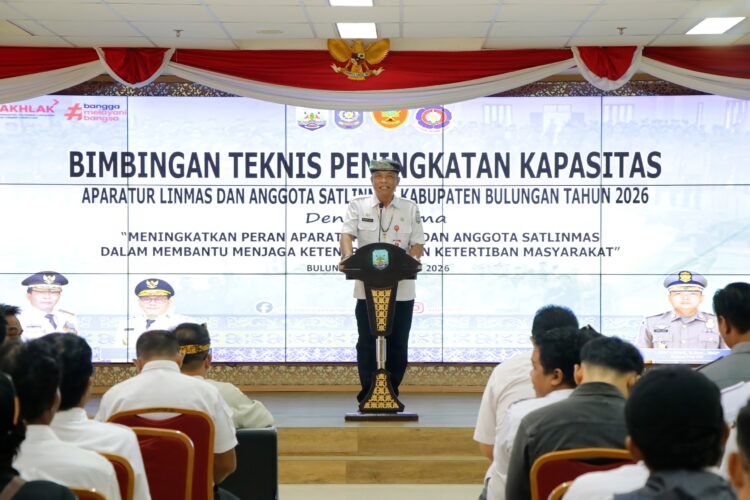 Buka Bimtek Satlinmas Bulungan, Sanusi Tekankan Peran Strategis Linmas 
