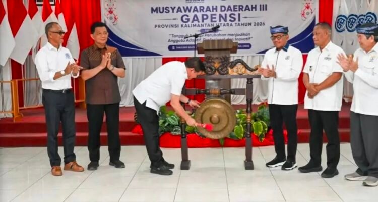 Hadir Pembukaan Musda GAPENSI, Wakil Ketua DPRD sebut Momentum Strategis Merumuskan Arah Kebijakan Organisasi dan Perkuat peran pengusaha Jasa konstruksi
