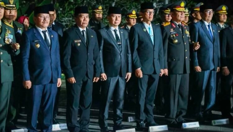 Ketua DPRD Kaltara Khidmati Renungan Suci untuk Mengenang Jasa Pahlawan