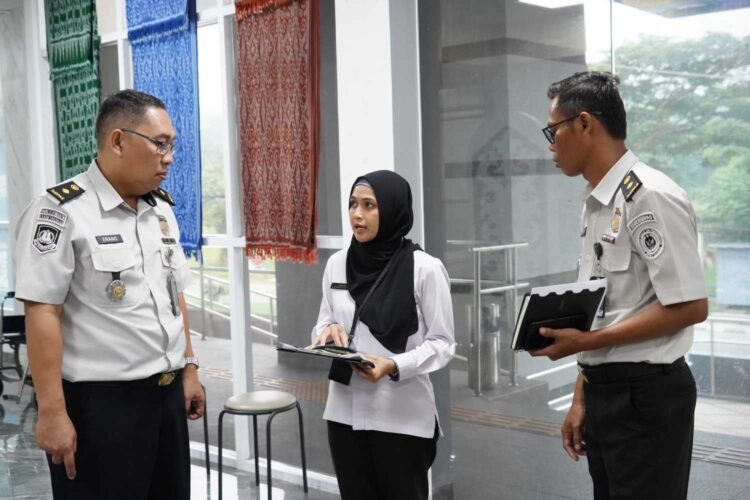 Ombudsman RI Perwakilan Kaltara lakukan Pengambilan Data dan Penilaian di Kanim Tarakan