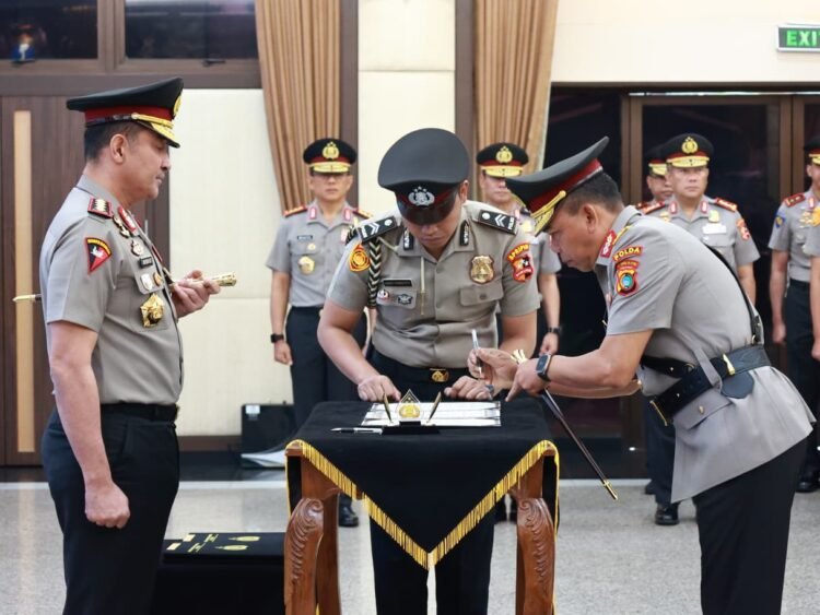 Kapolri Lantik Brigjen Pol. Andi Syahriful Taufik sebagai Kapolda Kalimantan Utara