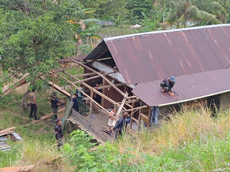 Berjuang Hidupi Tiga Anak, Rumah Samrah yang Lapuk Kini Direhabilitasi Satgas TMMD Tarakan