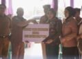 Warga Tideng Pale Timur Terima Bantuan Ambulans dari Anggota DPR RI Rahmawati Zainal