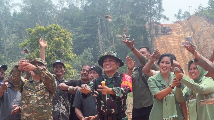 TMMD ke-130 Tarakan Ikut Jaga Kelestarian Burung Endemik Kalimantan